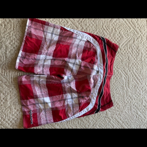 Ripzone men’s shorts - Picture 3 of 3